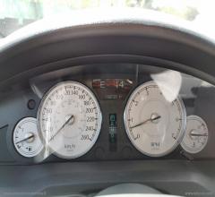 Auto - Chrysler 300 c 2.7 v6 24v touring