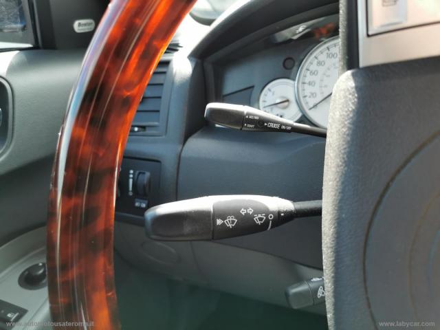 Auto - Chrysler 300 c 2.7 v6 24v touring