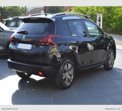 Auto - Peugeot 2008 bluehdi 100 s&s allure