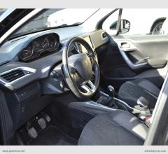Auto - Peugeot 2008 bluehdi 100 s&s allure