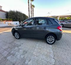 Auto - Citroen c4 1.6 hdi 90 seduction