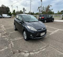 Auto - Ford fiesta 1.4 3p. bz.- gpl titanium