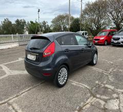 Auto - Ford fiesta 1.4 3p. bz.- gpl titanium