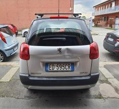 Auto - Peugeot 207 1.4 8v 75 cv sw