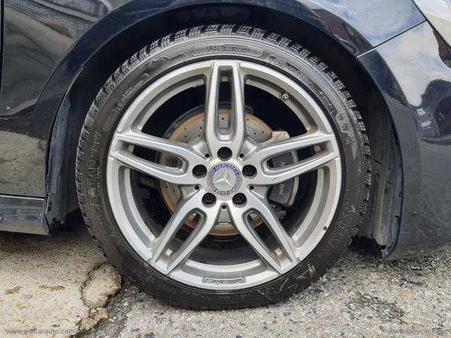 Auto - Mercedes-benz a 200 d amg line