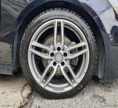 Auto - Mercedes-benz a 200 d amg line