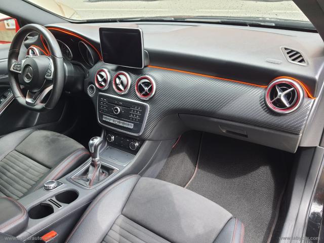 Auto - Mercedes-benz a 200 d amg line