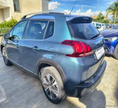 Auto - Peugeot 2008 bluehdi 100 allure