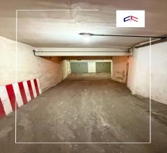 Appartamenti in Vendita - Posto auto in vendita a taranto italia montegranaro