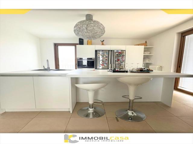 Appartamenti in Vendita - Appartamento in vendita a altamura zona parco s.giuliano