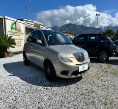 Auto - Lancia ypsilon 1.2 argento