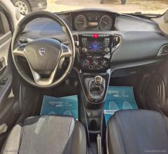 Auto - Lancia ypsilon 1.0 firefly 5p.s&s hyb. eco gold