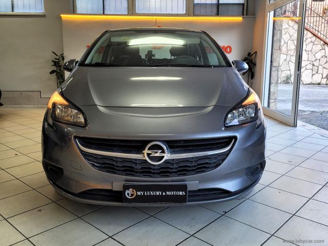 Auto - Opel corsa 1.2 advance