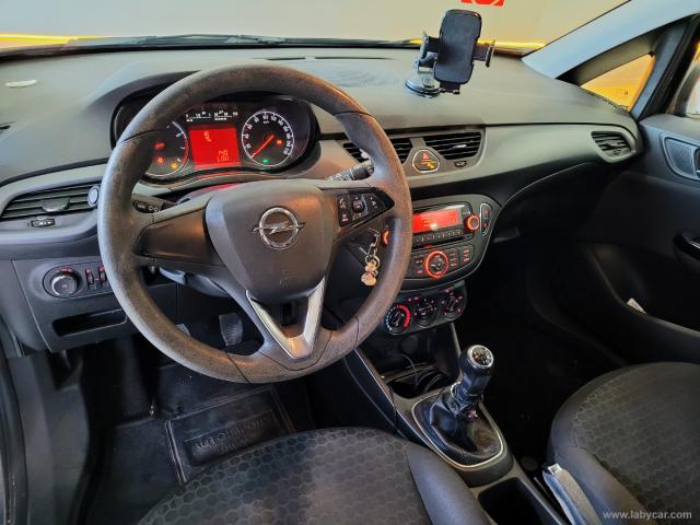 Auto - Opel corsa 1.2 advance