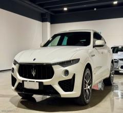 Auto - Maserati levante 3.0 v6 awd q4 gransport 350cv