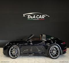 Auto - Porsche 911 targa 4