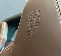 Auto - Porsche 911 targa 4