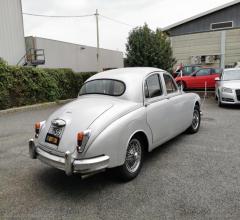 Auto - Jaguar mark 1 2.4 - certific. numer. jaguar