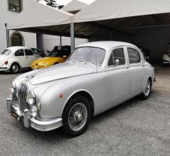 Auto - Jaguar mark 1 2.4 - certific. numer. jaguar