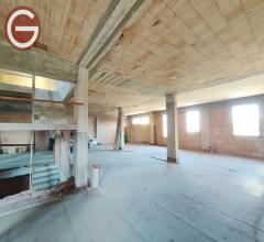 Appartamenti in Vendita - Appartamento in vendita a rizziconi zona semicentrale