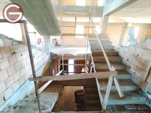 Appartamenti in Vendita - Appartamento in vendita a rizziconi zona semicentrale
