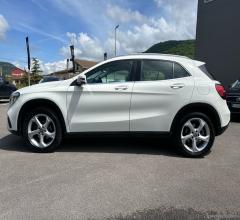Auto - Mercedes-benz gla 200 d automatic sport