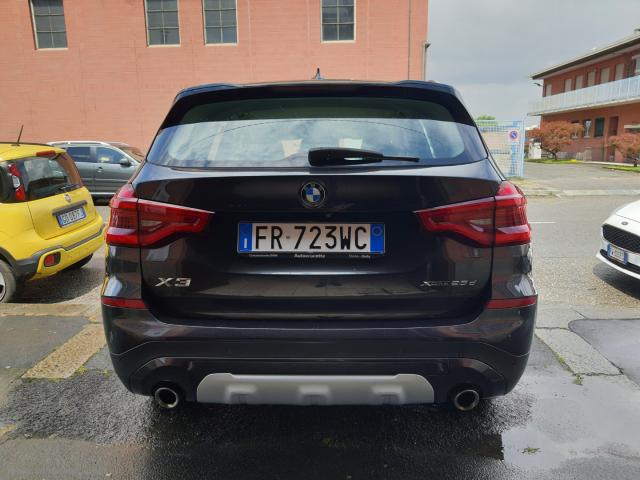 Auto - Bmw x3 xdrive25d xline