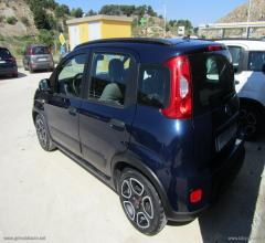 Auto - Fiat panda 1.0 firefly s&s hybrid