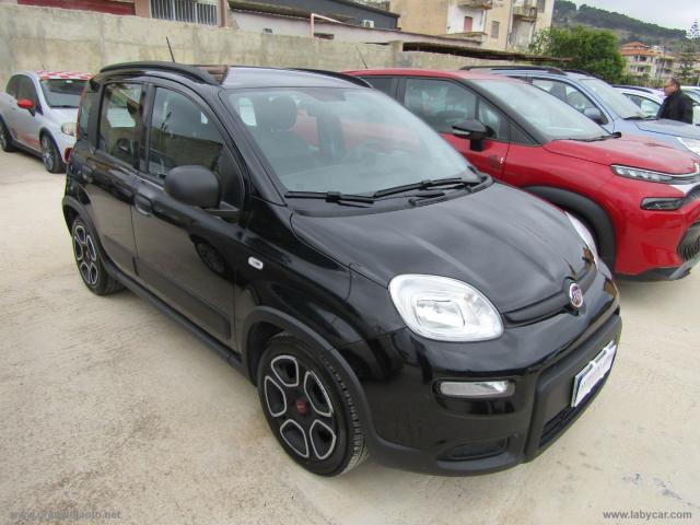 Auto - Fiat panda 1.0 firefly s&s hybrid