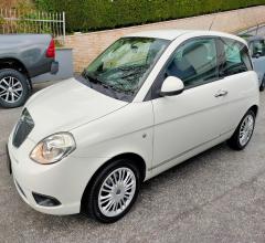 Auto - Lancia ypsilon 1.2 69 cv diva
