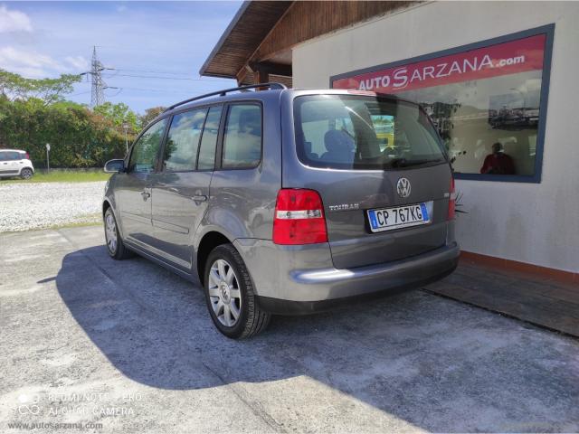 Auto - Volkswagen touran 1.9 tdi 105cv