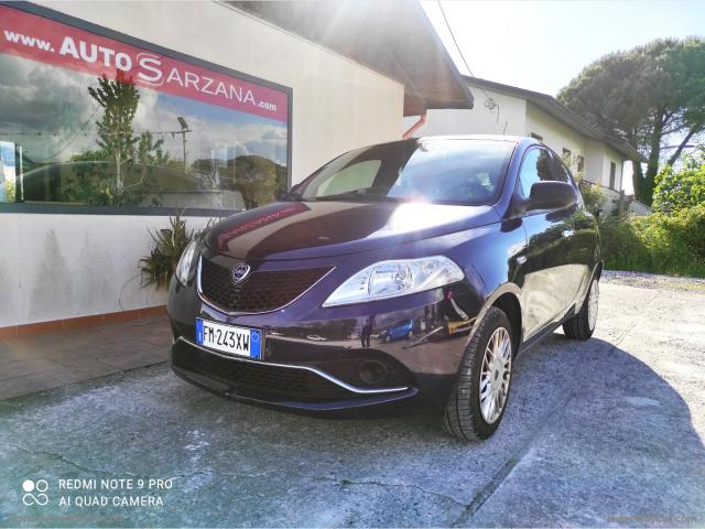 Lancia ypsilon 1.2 69 cv 5p. silver