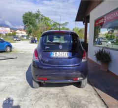 Auto - Lancia ypsilon 1.2 69 cv 5p. silver