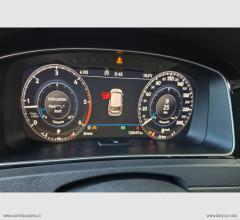 Auto - Volkswagen golf 1.6 tdi 115cv dsg 5p. highline bmt