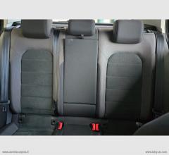 Auto - Volkswagen golf 1.6 tdi 115cv dsg 5p. highline bmt