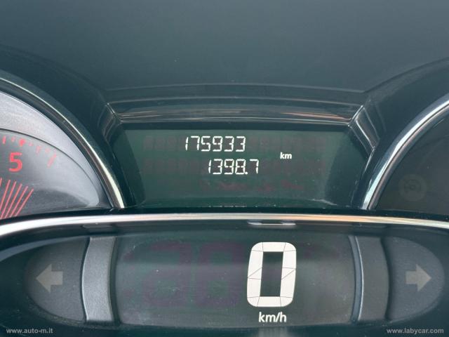 Auto - Renault clio dci 8v 75 cv s&s 5p. energy intens