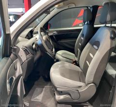 Auto - Lancia ypsilon 1.3 mjt 75 cv argento