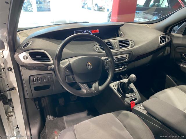 Auto - Renault scÃ©nic 1.6 wave