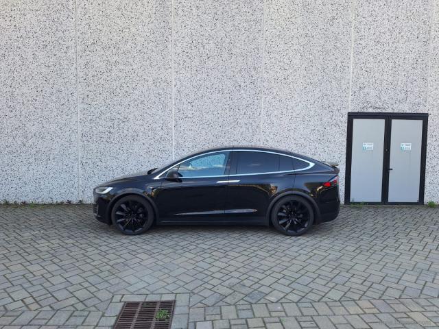 Auto - Tesla model x 100d dual motor
