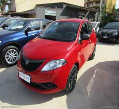 Lancia ypsilon 1.2 69 cv 5p. gpl ecochic silver