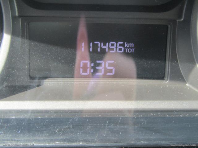 Auto - Lancia ypsilon 1.2 69 cv 5p. gpl ecochic silver