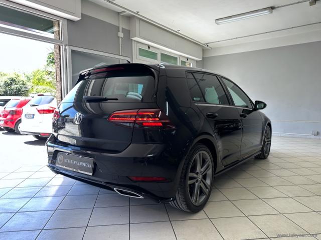 Auto - Volkswagen golf 7.5 1.5 tsi act 5p. r-line bmt