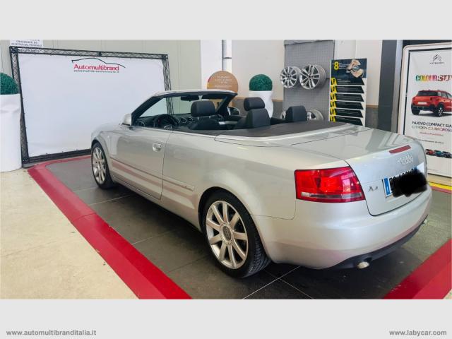 Auto - Audi a4 cabriolet 2.0 tdi f.ap. top plus !!! s line !!!
