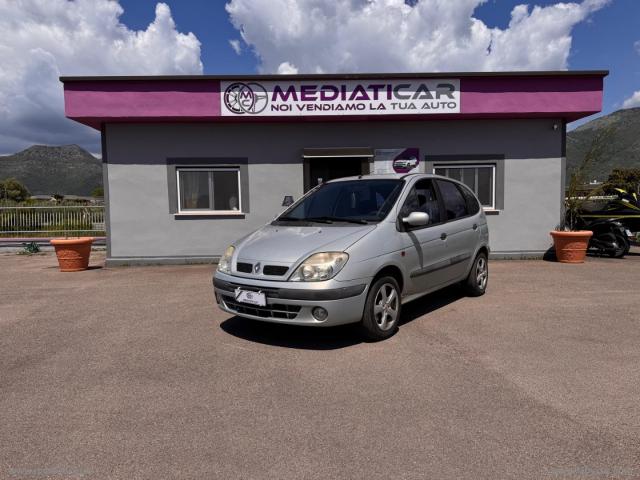 Renault mÃ©gane scÃ©nic 1.4 16v rxe