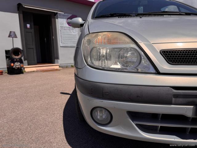 Auto - Renault mÃ©gane scÃ©nic 1.4 16v rxe