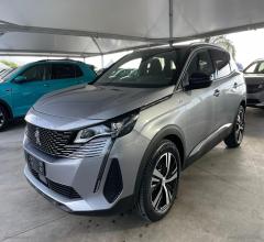 Auto - Peugeot 3008 puretech turbo 130 s&s gt