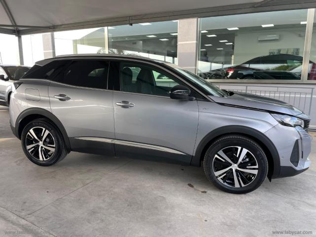 Auto - Peugeot 3008 puretech turbo 130 s&s gt