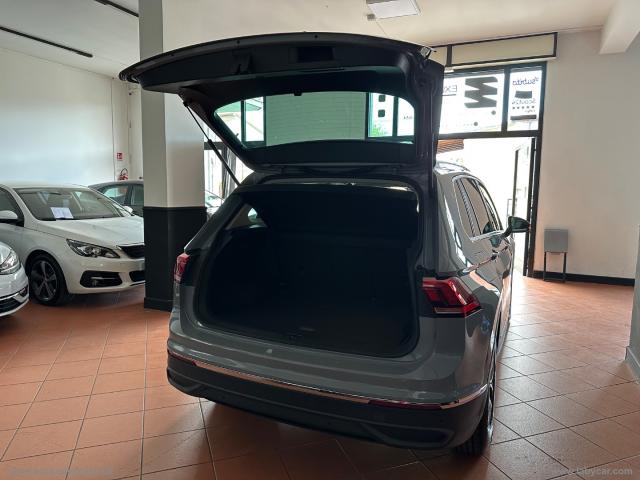 Auto - Volkswagen tiguan 2.0 tdi scr life