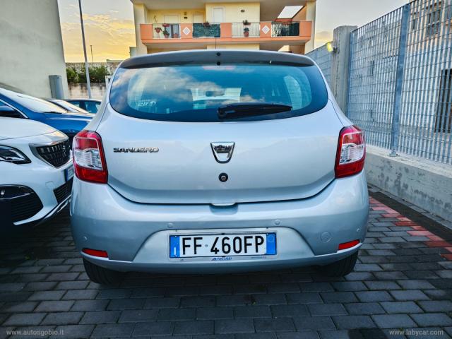 Auto - Dacia sandero 1.2 gpl 75 cv ambiance
