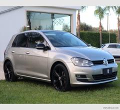 Auto - Volkswagen golf 1.6 tdi dsg 5p. highline bmt